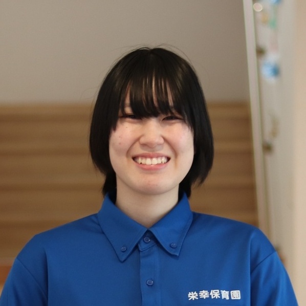 常勤保育士