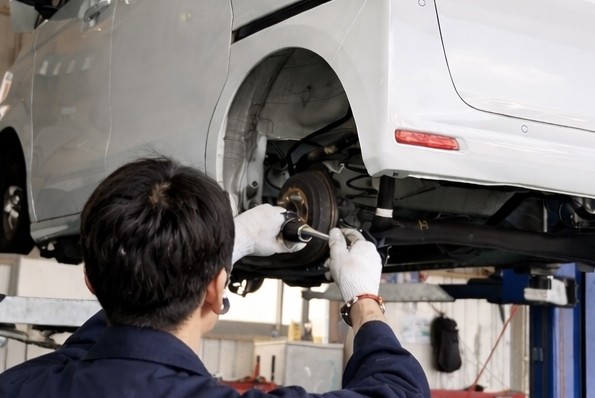 車検や定期点検時は一つひとつ確認しながら丁寧に行っています