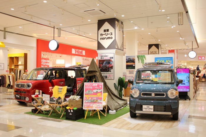 お客様が来店して乗りたくなるようなレイアウトを考えて展示しています