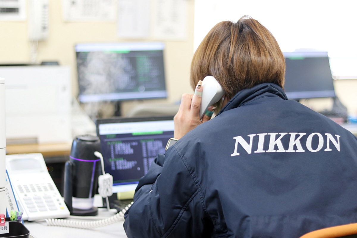 グループ全体で約19,000名が「NIKKON」のロゴを背負う